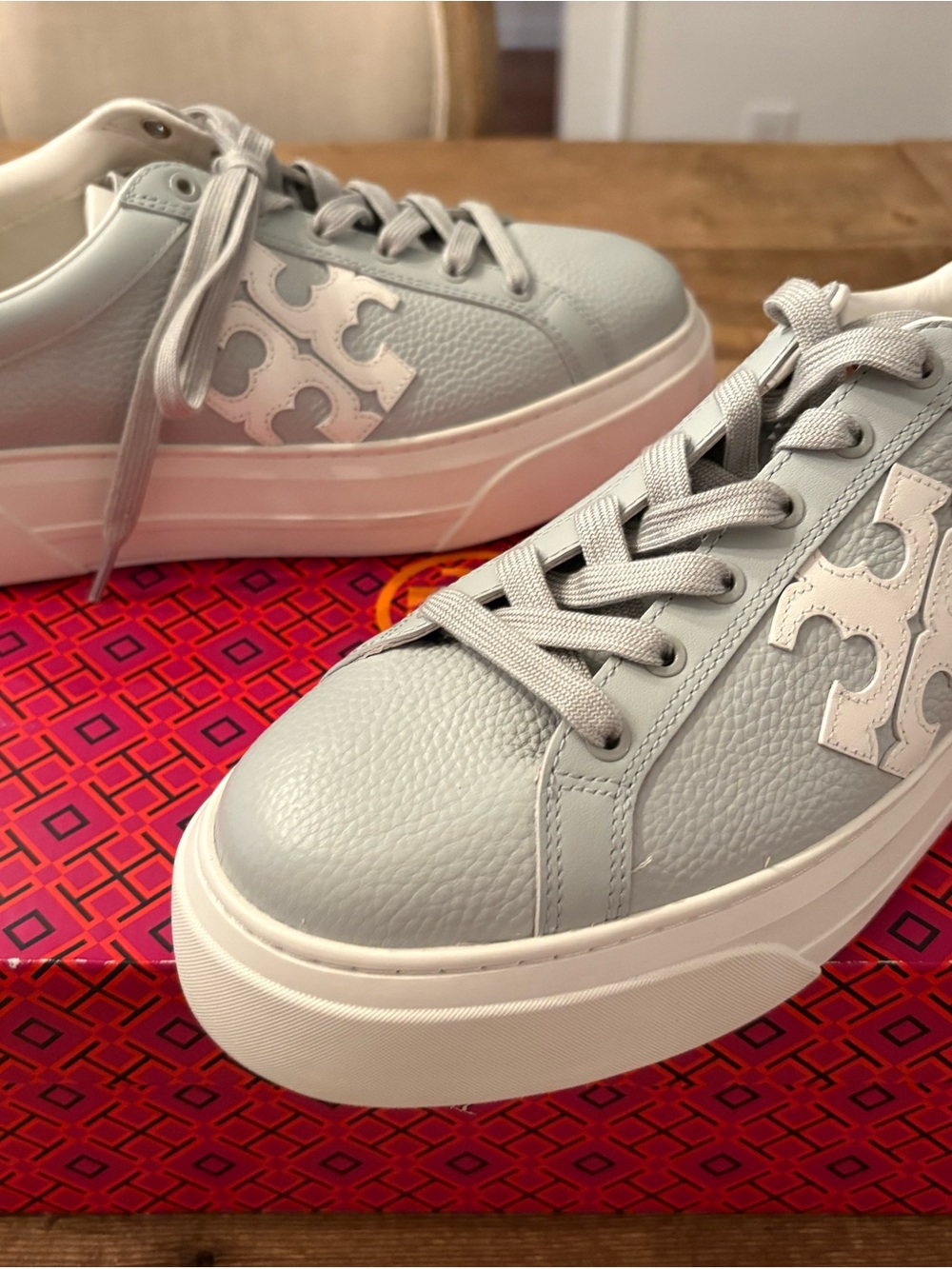 Tory Burch Light Blue Leather Platform Sneakers with White Logo